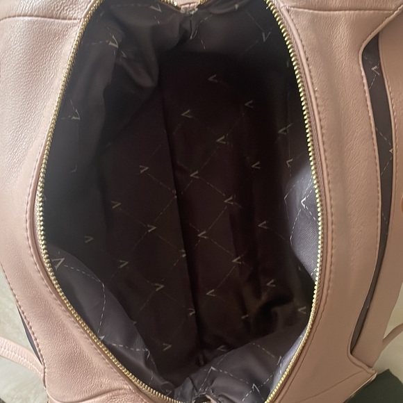 NWT Vince Camuto tote - Picture 6 of 11